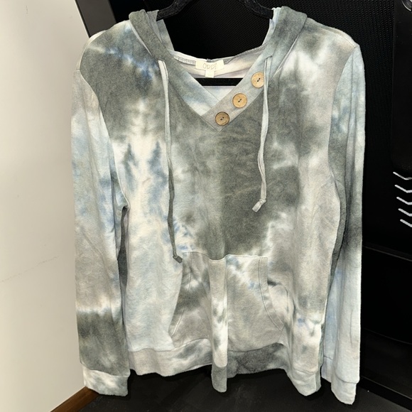 New with tags super soft Oddy hooded sweatshirt. - Picture 2 of 5